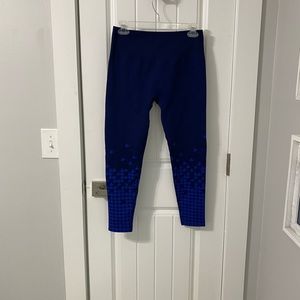 NWT Fabletics high-waisted seamless check legging